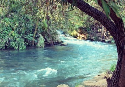 The Jordan River: A Symbolic Journey from Death to Life blog image